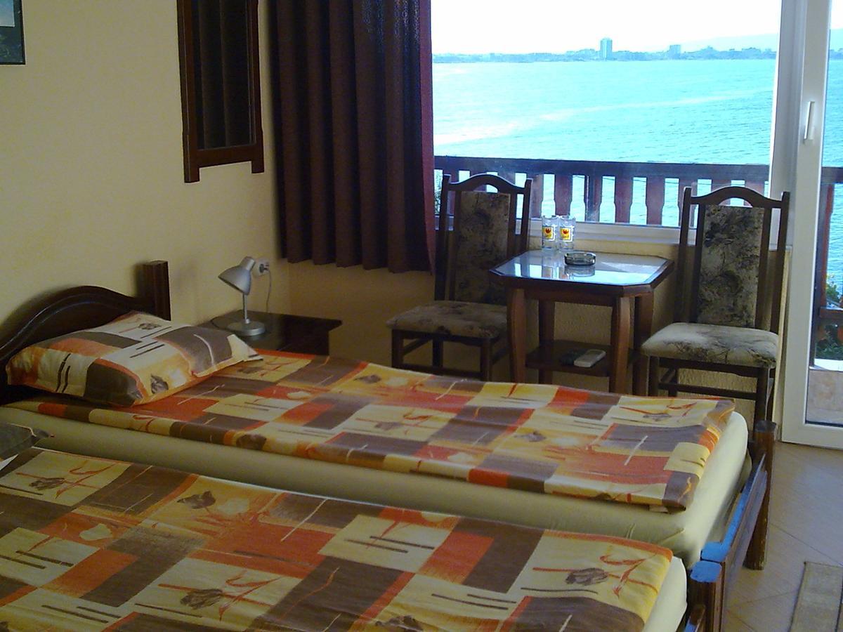 Guest House Tony Misivri Dış mekan fotoğraf