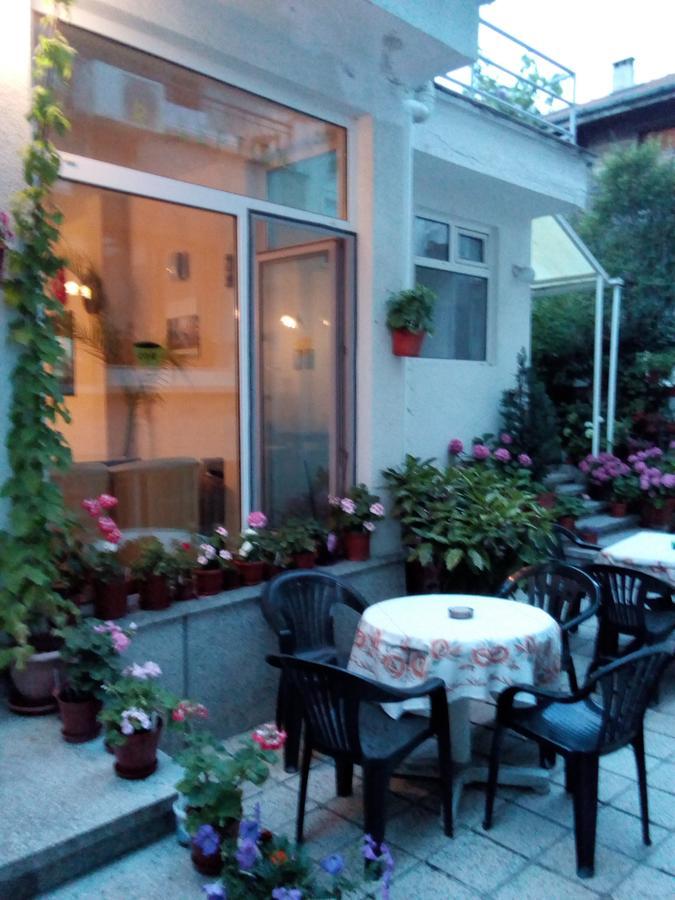 Guest House Tony Misivri Dış mekan fotoğraf
